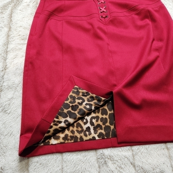 Pencil skirt red color Size 6 EXPRESS DESIGN STUDIO - Picture 8 of 16